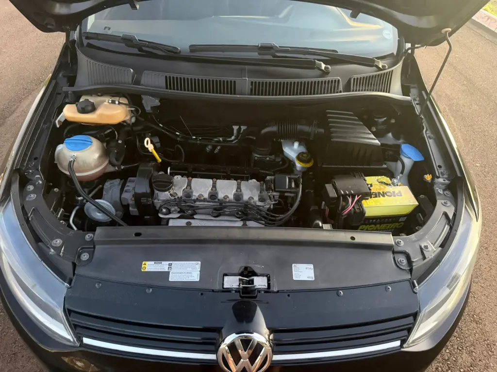 VOLKSWAGEN Fox - Foto