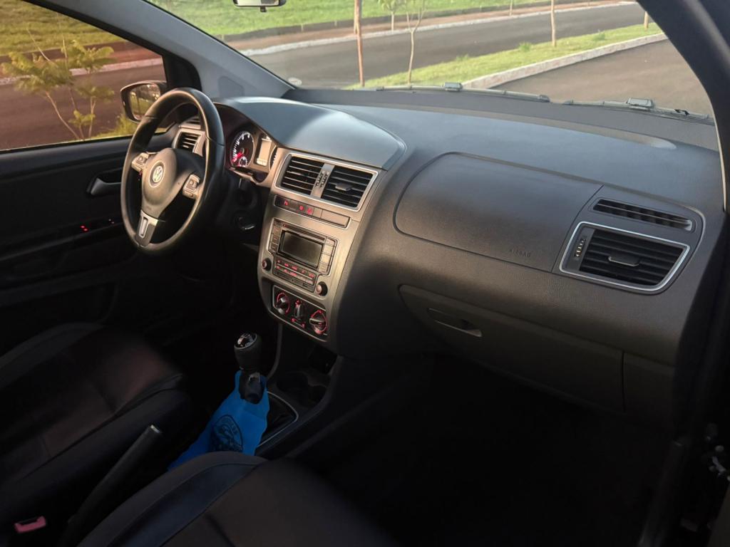 VOLKSWAGEN Fox - Foto