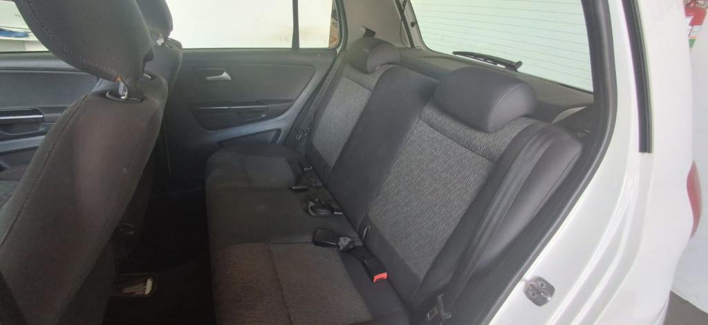 VOLKSWAGEN Fox - Foto