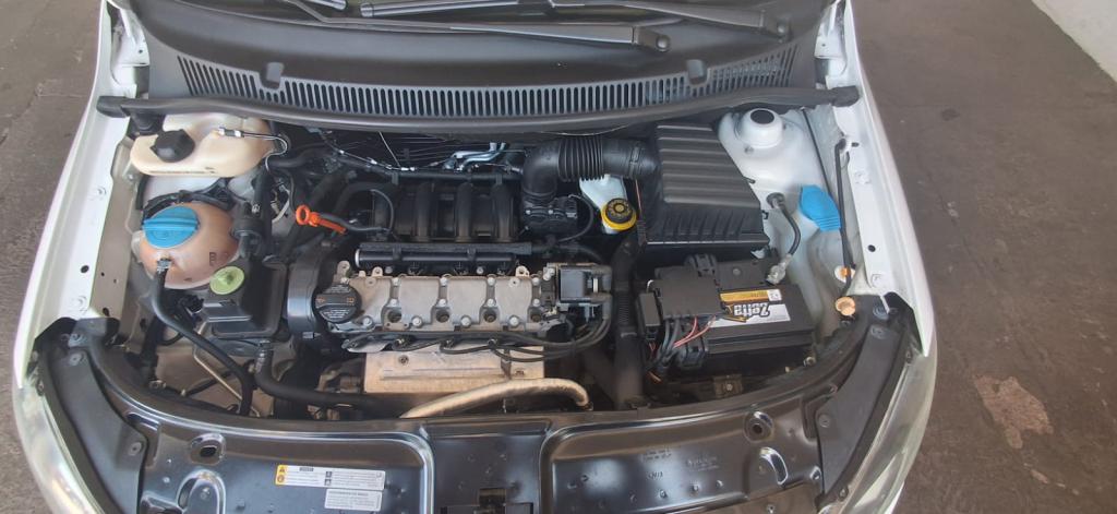 VOLKSWAGEN Fox - Foto