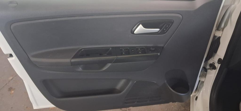 VOLKSWAGEN Fox - Foto