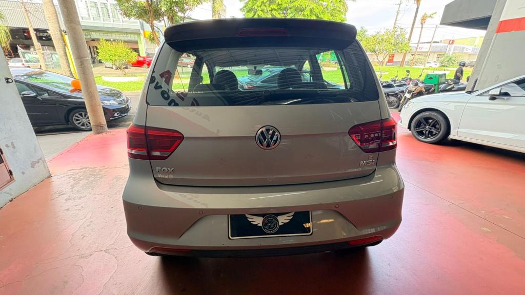 VOLKSWAGEN Fox - Foto