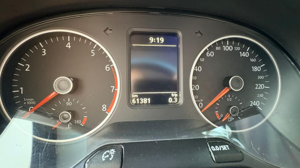 VOLKSWAGEN Fox - Foto