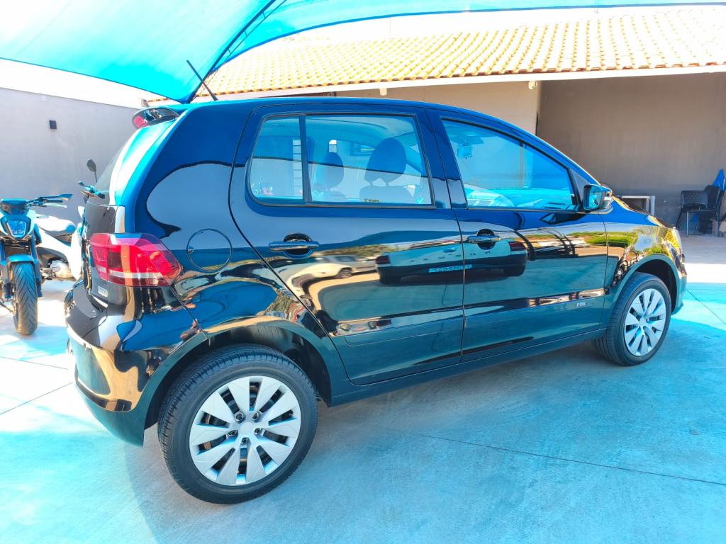 VOLKSWAGEN Fox - Foto