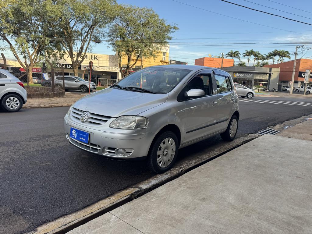 VOLKSWAGEN Fox - Foto