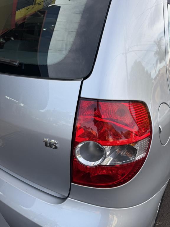 VOLKSWAGEN Fox - Foto