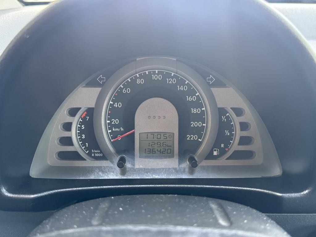VOLKSWAGEN Fox - Foto