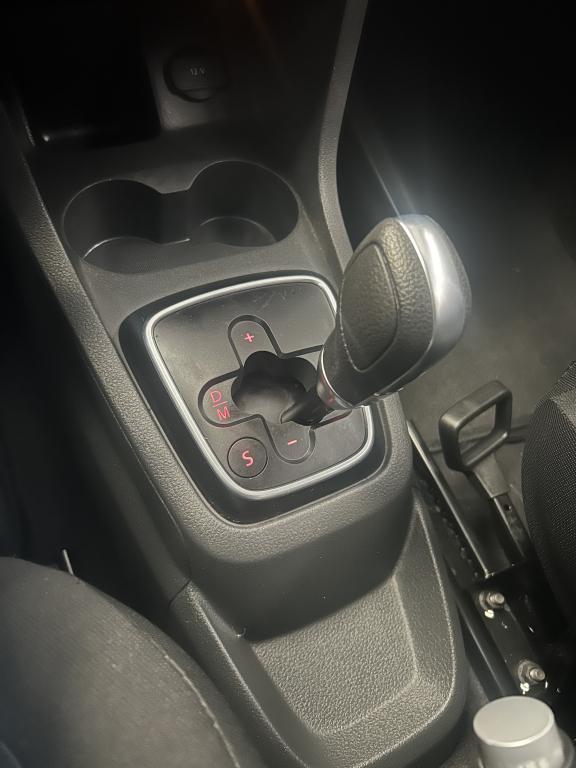 VOLKSWAGEN Fox - Foto