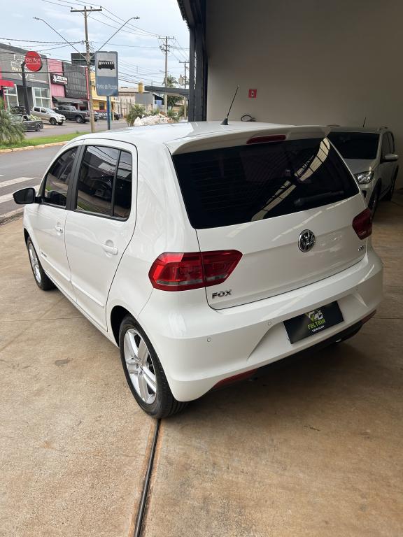 VOLKSWAGEN Fox - Foto