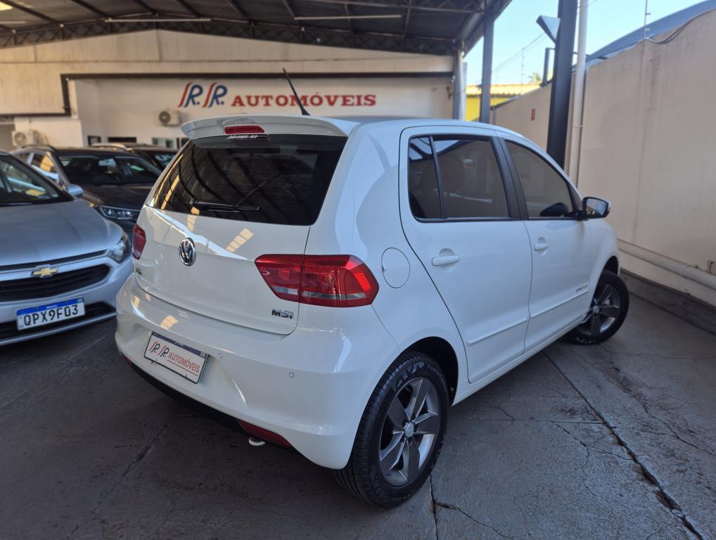 VOLKSWAGEN Fox - Foto