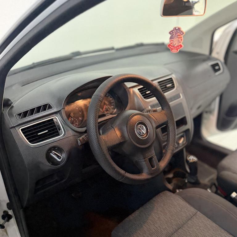 VOLKSWAGEN Fox - Foto
