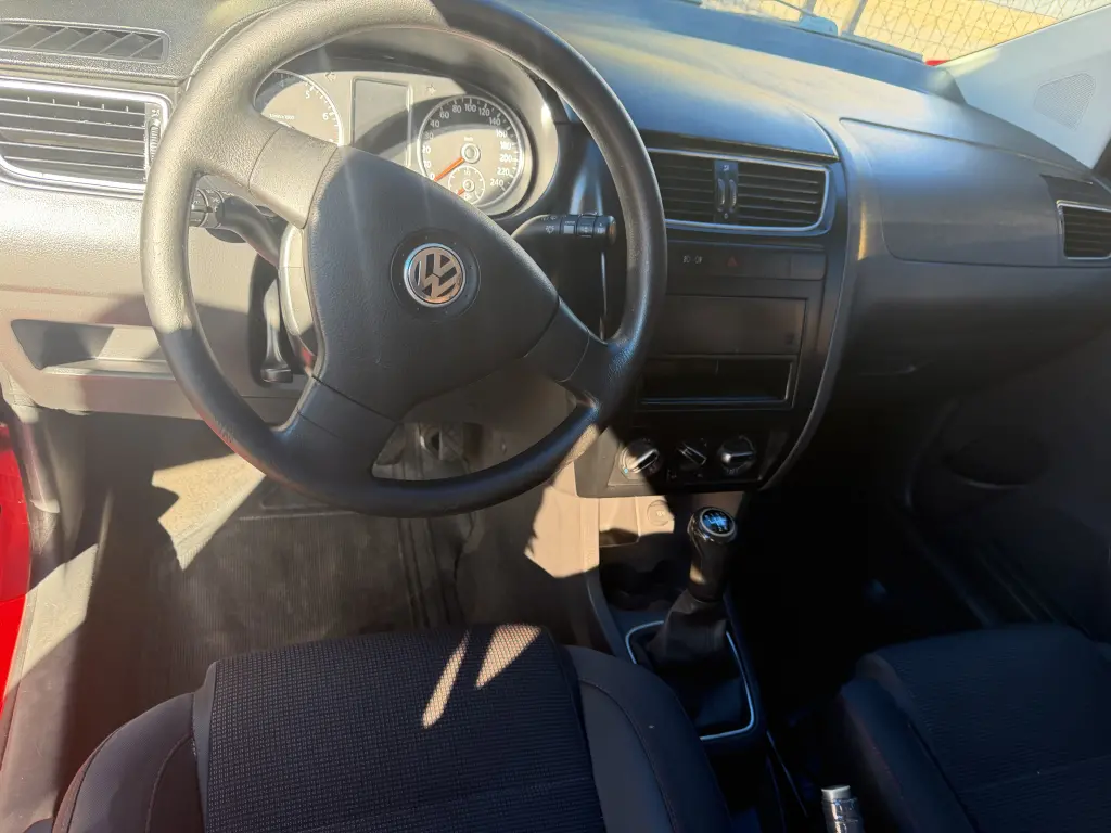 VOLKSWAGEN Fox - Foto