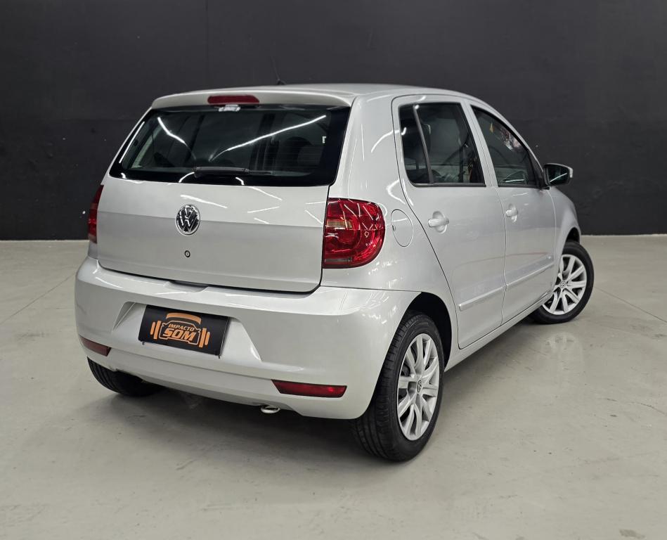 VOLKSWAGEN Fox - Foto