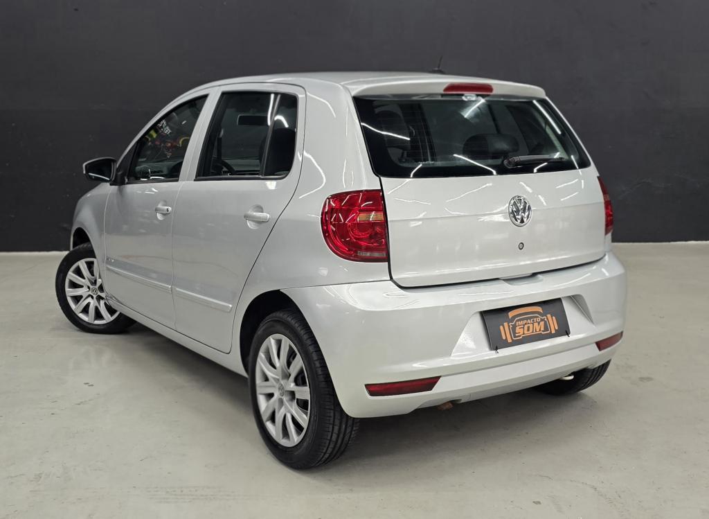 VOLKSWAGEN Fox - Foto