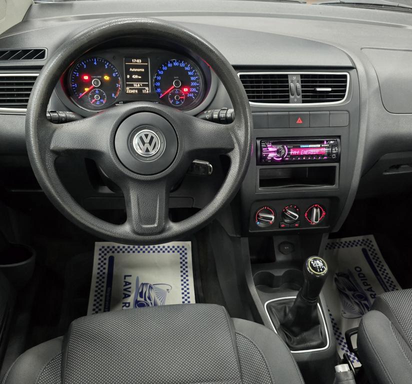 VOLKSWAGEN Fox - Foto