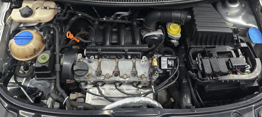 VOLKSWAGEN Fox - Foto