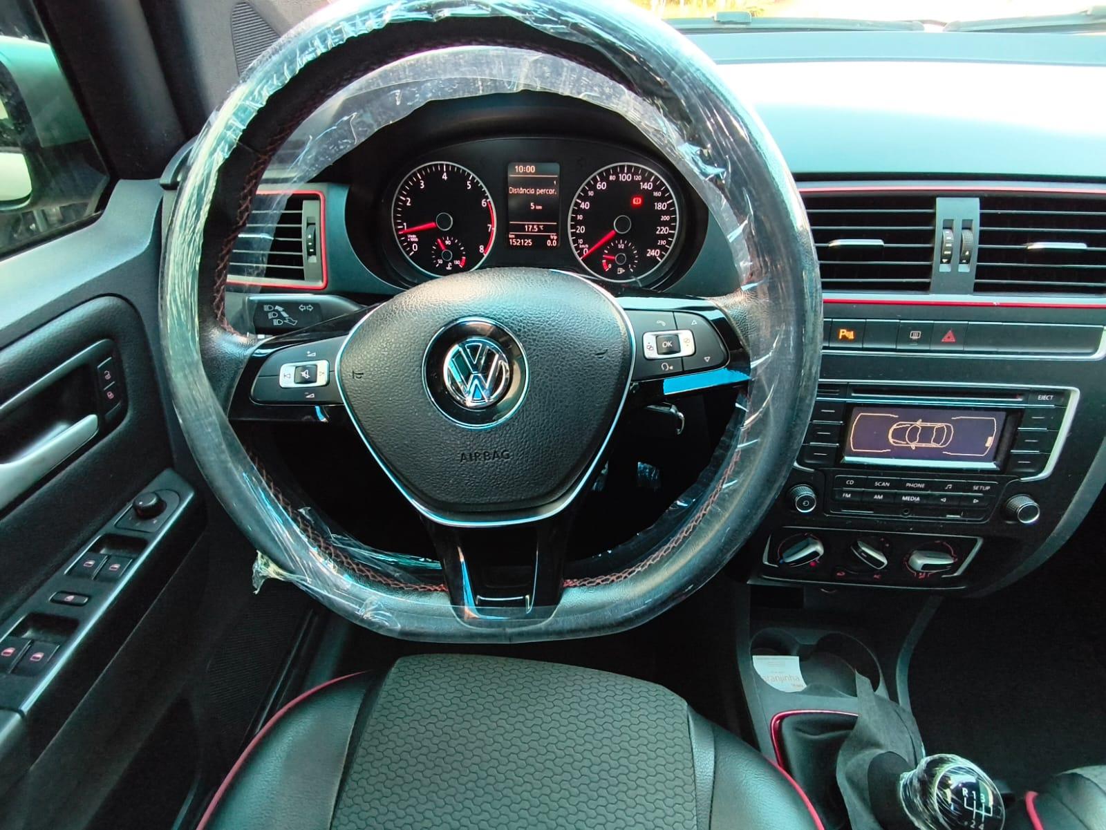 VOLKSWAGEN Fox - Foto