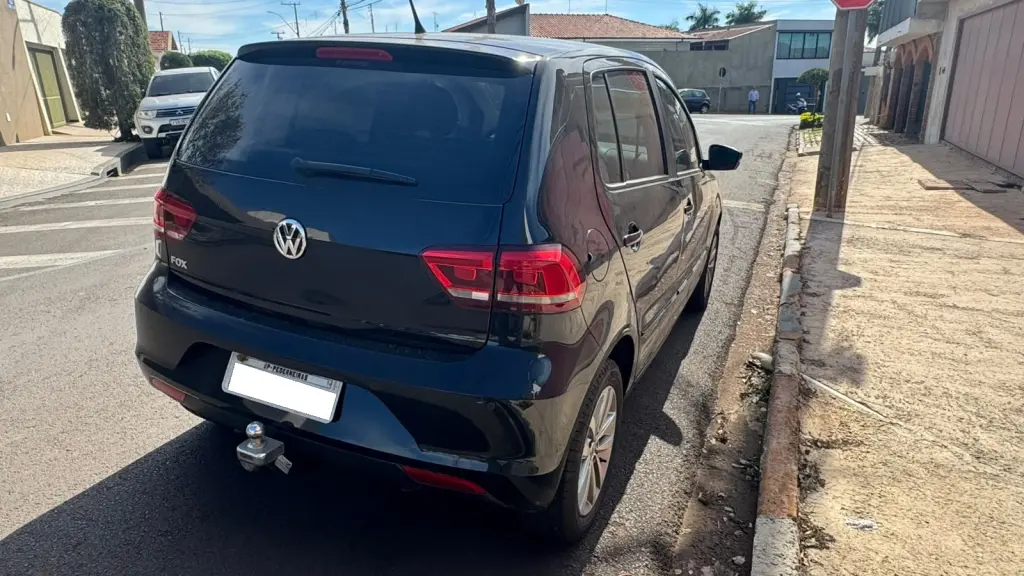 VOLKSWAGEN Fox - Foto