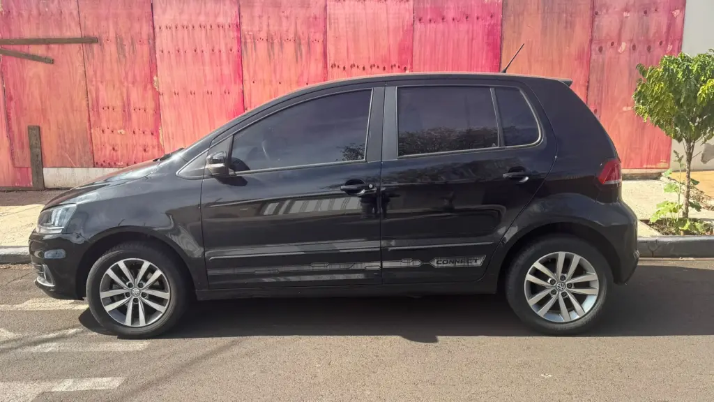 VOLKSWAGEN Fox - Foto