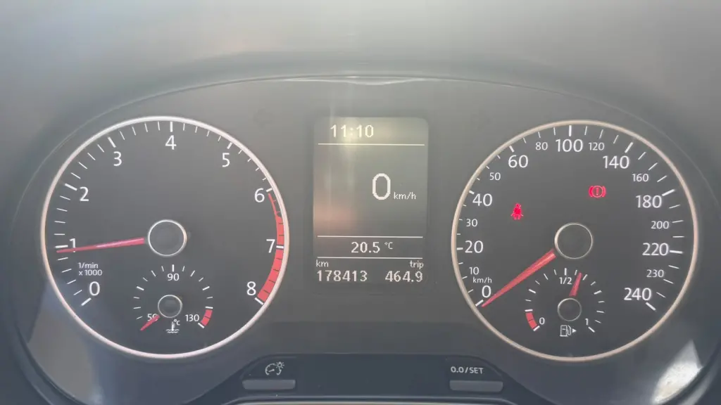 VOLKSWAGEN Fox - Foto