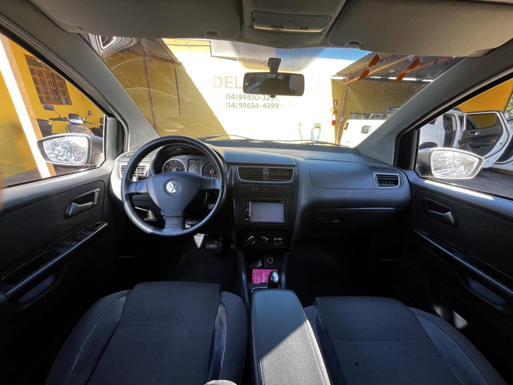 VOLKSWAGEN Fox - Foto