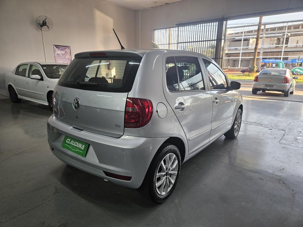 VOLKSWAGEN Fox - Foto