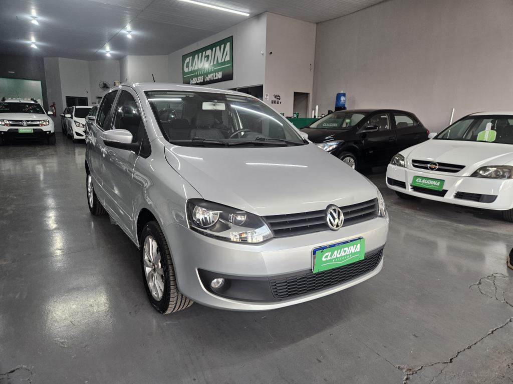 VOLKSWAGEN Fox - Foto