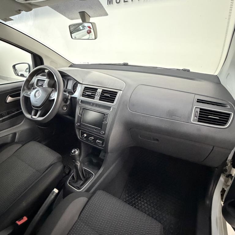 VOLKSWAGEN Fox - Foto
