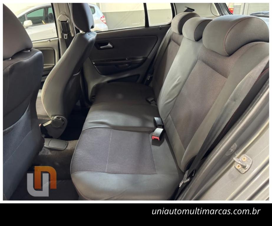 VOLKSWAGEN Fox - Foto