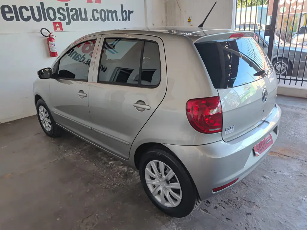 VOLKSWAGEN Fox - Foto
