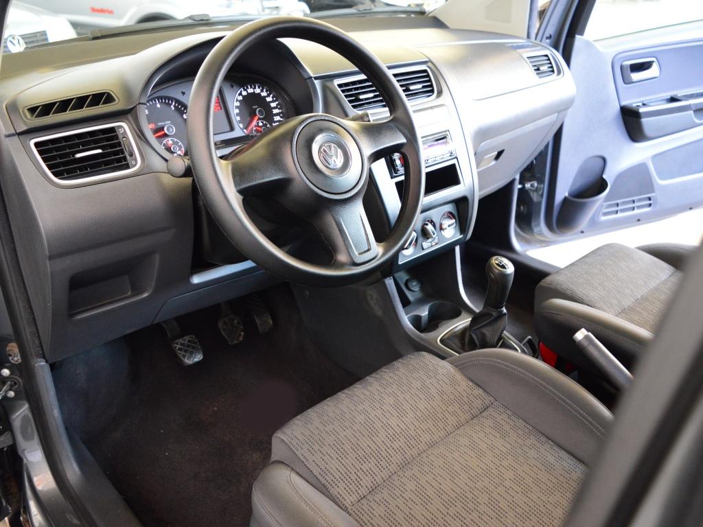 VOLKSWAGEN Fox - Foto