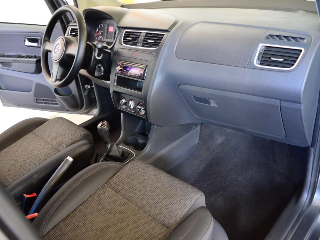 VOLKSWAGEN Fox - Foto