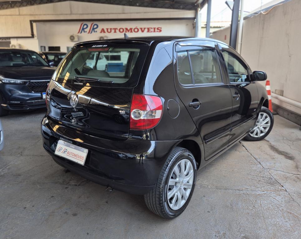 VOLKSWAGEN Fox - Foto