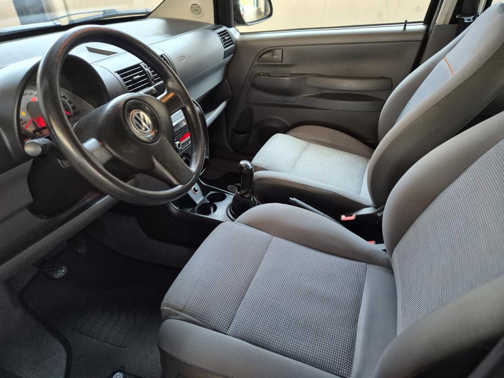 VOLKSWAGEN Fox - Foto