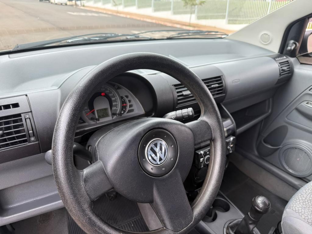 VOLKSWAGEN Fox - Foto