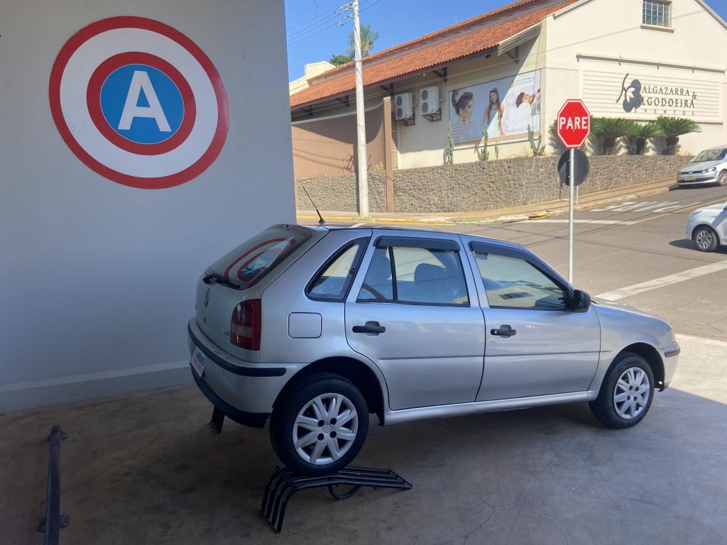 VOLKSWAGEN Gol - Foto