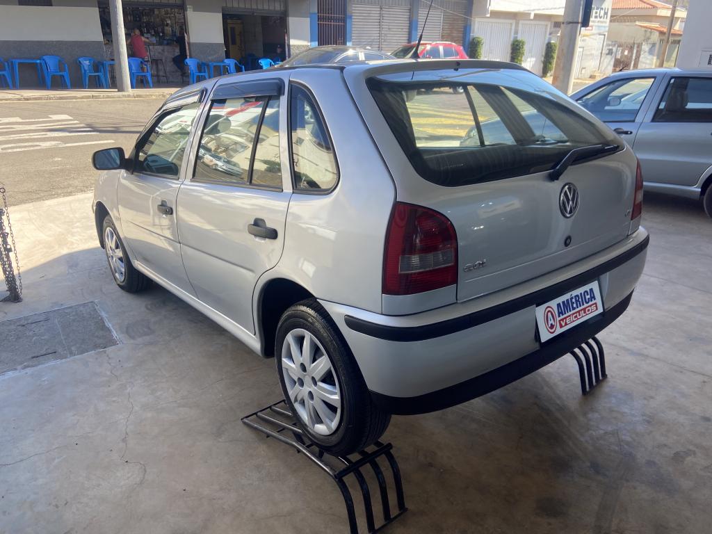 VOLKSWAGEN Gol - Foto