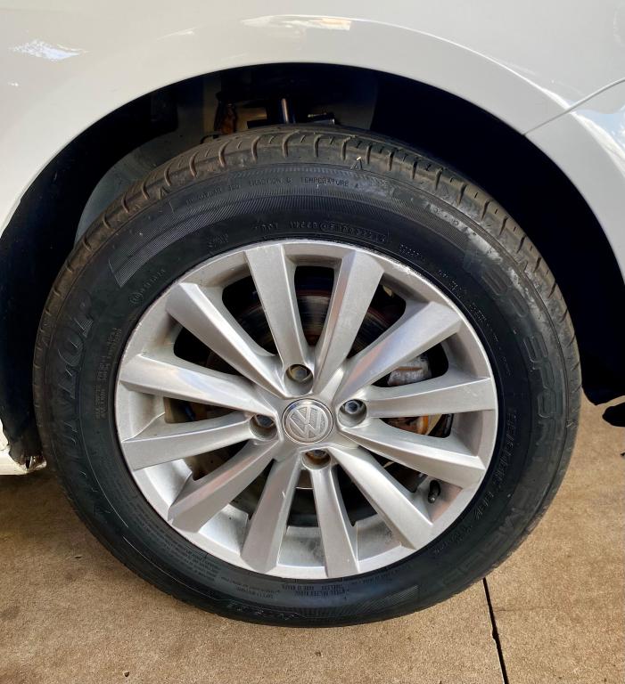 VOLKSWAGEN Gol - Foto