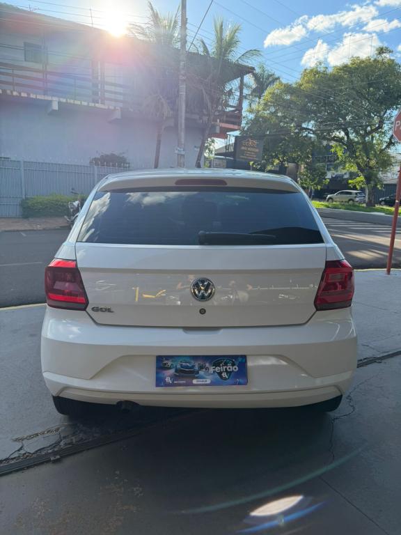 VOLKSWAGEN Gol - Foto