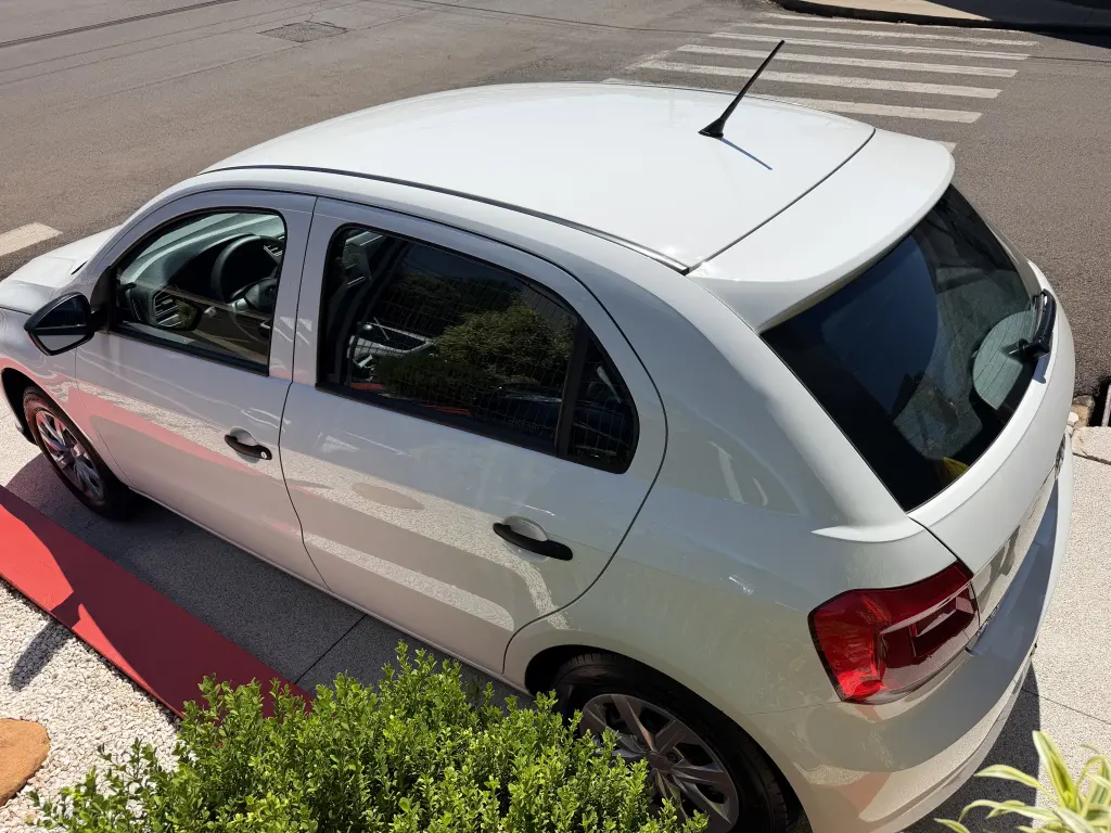 VOLKSWAGEN Gol - Foto