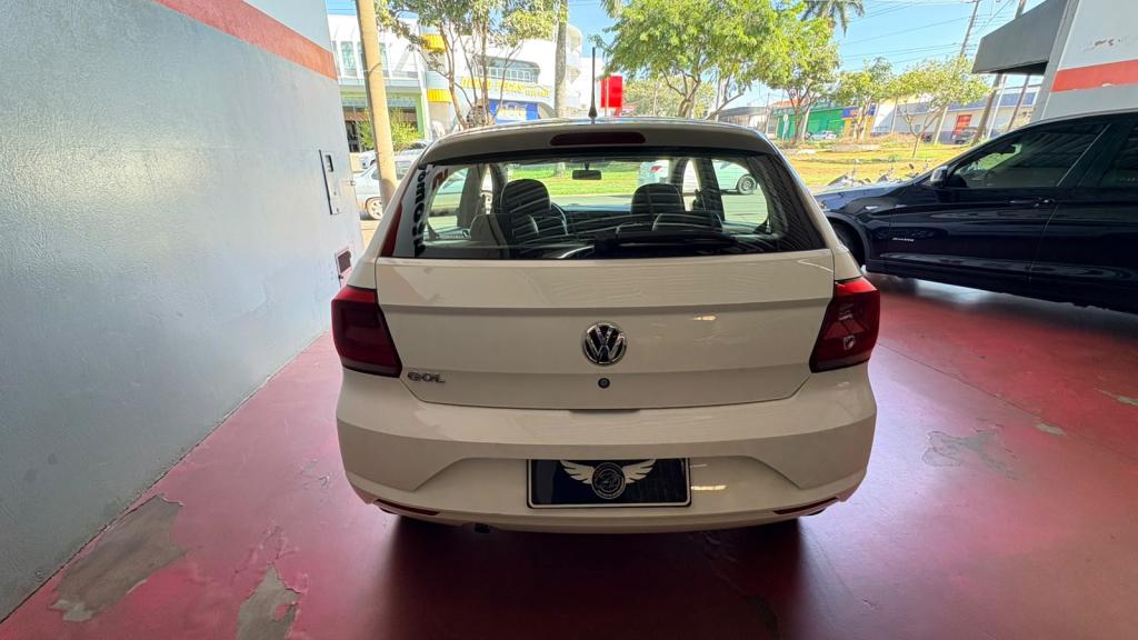 VOLKSWAGEN Gol - Foto