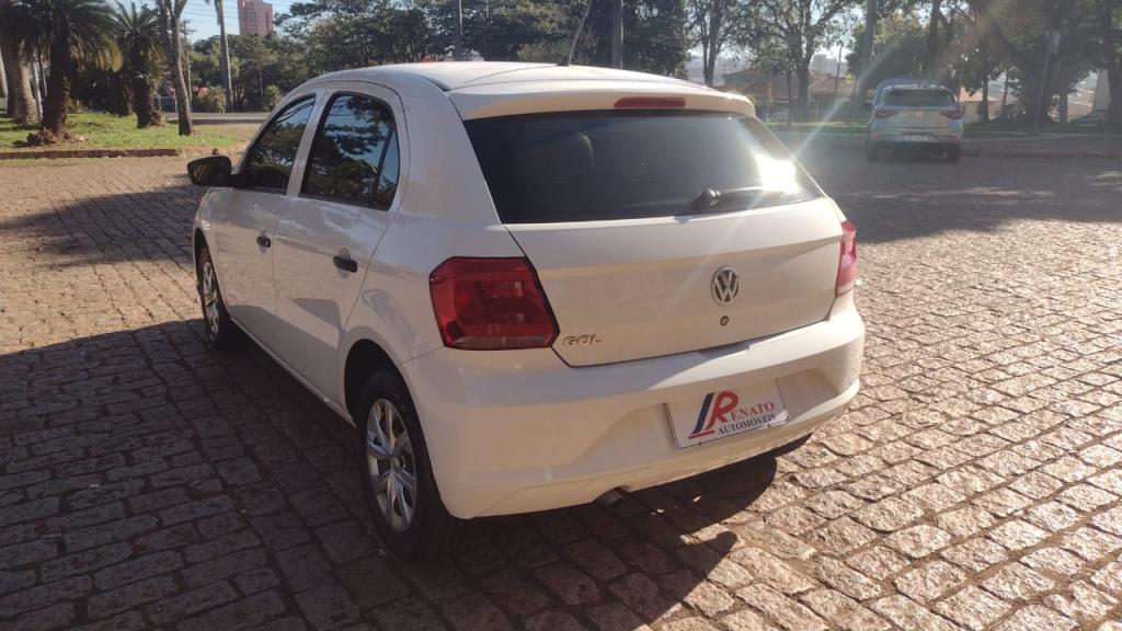 VOLKSWAGEN Gol - Foto