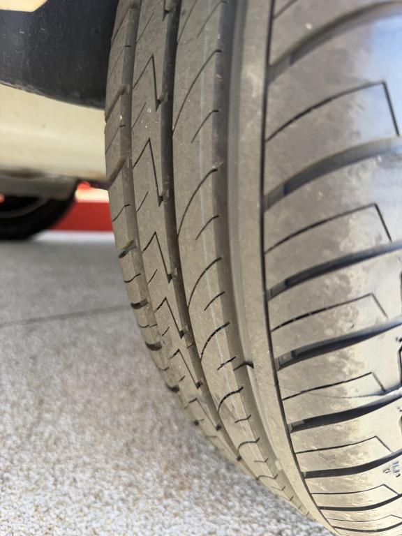 VOLKSWAGEN Gol - Foto