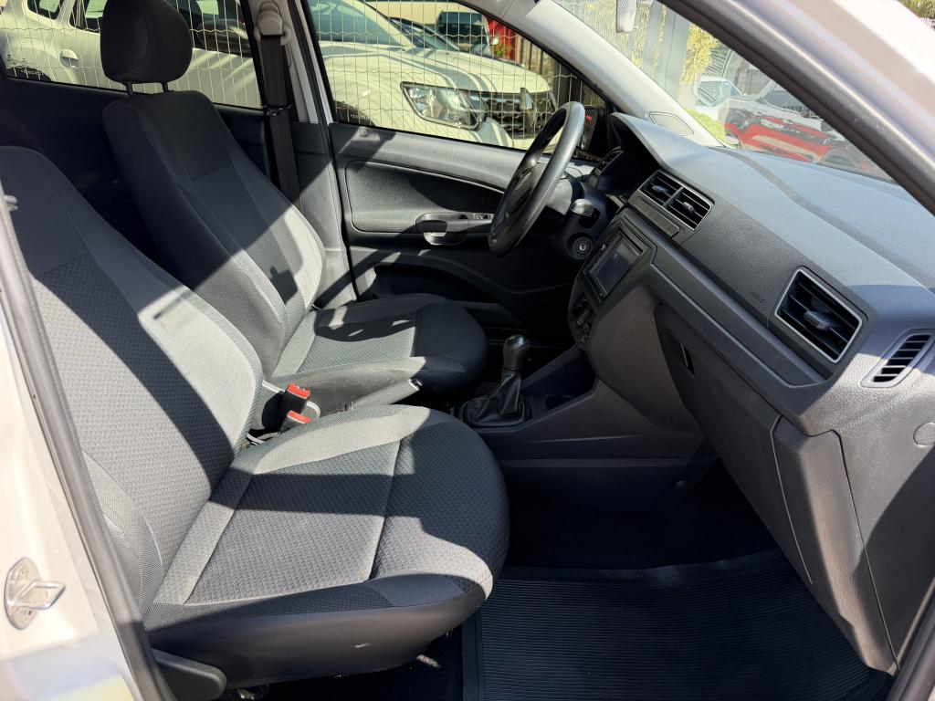VOLKSWAGEN Gol - Foto
