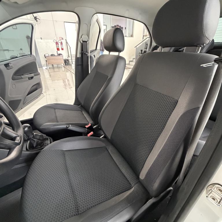 VOLKSWAGEN Gol - Foto