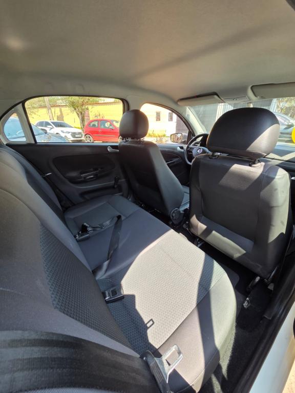 VOLKSWAGEN Gol - Foto