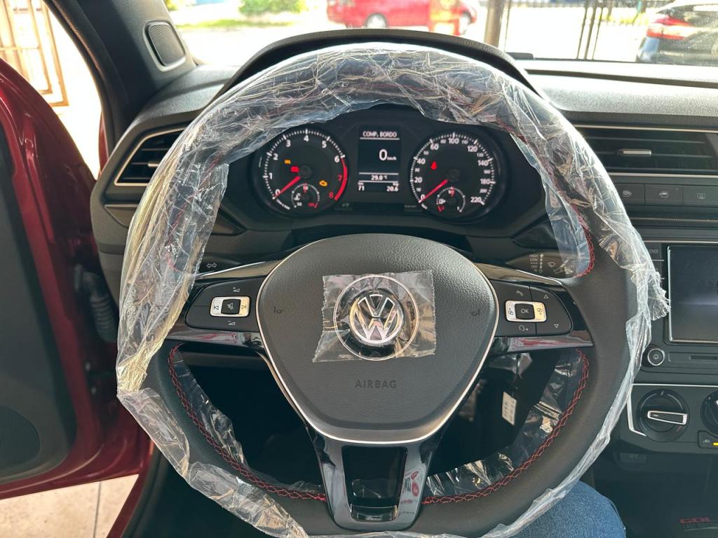 VOLKSWAGEN Gol - Foto