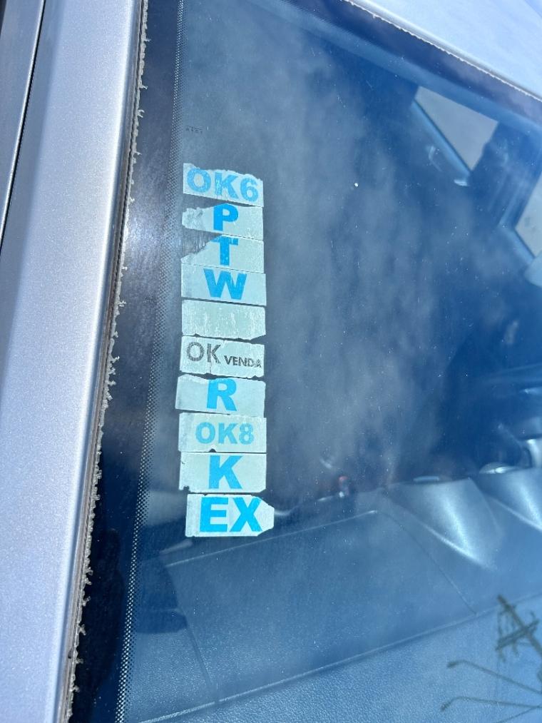 VOLKSWAGEN Gol - Foto