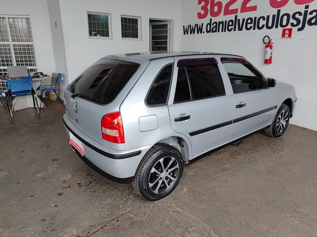 VOLKSWAGEN Gol - Foto