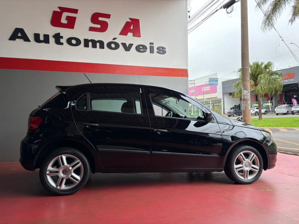 VOLKSWAGEN Gol - Foto